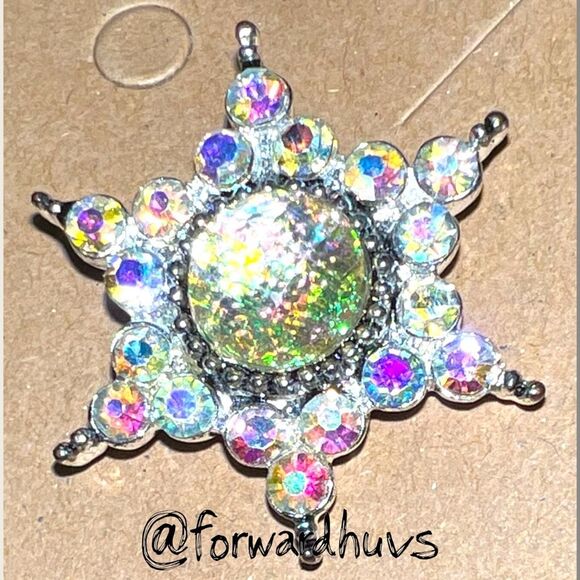 Vintage Sparkling Rhinestone Starburst Pin – Iridescent Center Stone - Picture 3 of 8